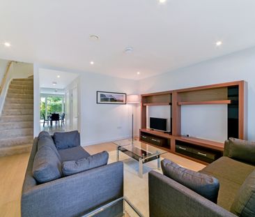 3 bedroom property to rent - Photo 2