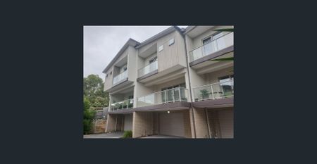 Two-Bedroom Home in a Convenient Mooroolbark Location - Photo 3