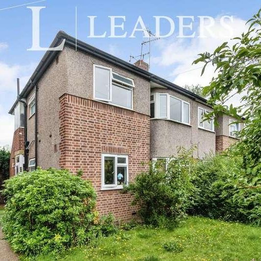 Park Road, KT2 - Photo 1