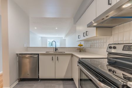 For Lease - 318 Lorry Greenberg Drive Unit# 206, Hunt Club - South Keys and Area, Ontario - Photo 4