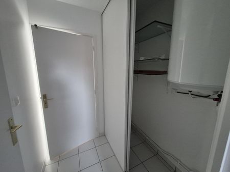 Location Appartement 1 pièce 47m² AULNOY LEZ VALENCIENNES 59300 - Photo 2