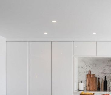 Luxury penthouse for rent in Nueva Andalucia, Andalusia - Photo 6