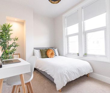 1 bedroom in a house share to rent - Photo 3