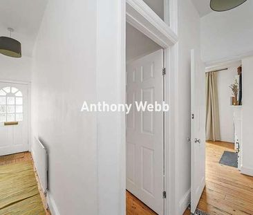 Park Avenue, Palmers Green, N13 - Photo 1