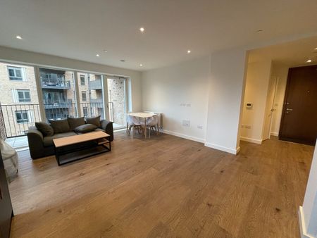 2 Bed Flat, Blenheim Mansions, N8 - Photo 2