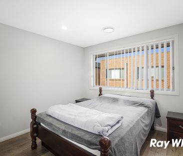 MODERN Four Bedroom Residence In THE PONDS HIGH SCHOOL CATCHMENT - Photo 5