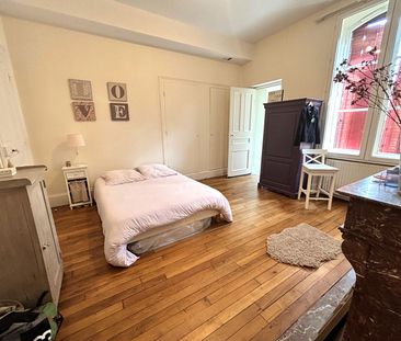 Location Appartement 6 pièces 151m² - Photo 5