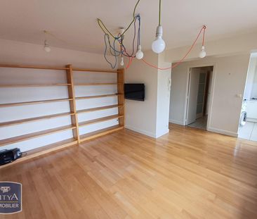 Location Appartement 2 pièces 41m² LILLE 59000 - Photo 2