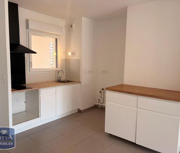 Location Appartement 2 pièces 50m² MARTIGUES 13500 - Photo 2