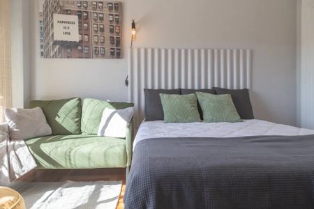 Calle de Cavanilles, Madrid, Community of Madrid 28007 - Photo 4