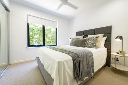 2 bed, 2 bath, 1 carpark - Photo 5