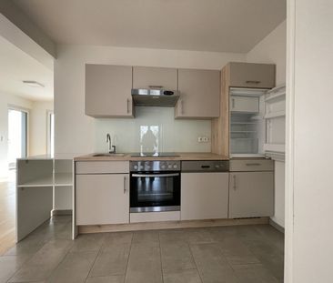 AUFGEPASST: 2 Schlafzimmer + Wohnküche und Balkon - Platz zum Wohne... - Photo 3