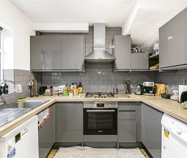 Lisbon Avenue, Twickenham, TW2 5HP - Photo 4