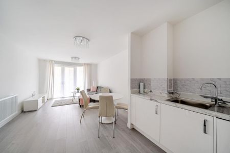 1 bedroom flat to rent - Photo 2