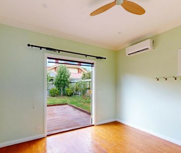 Period Charm in a Perfect Murrumbeena Location - Photo 3