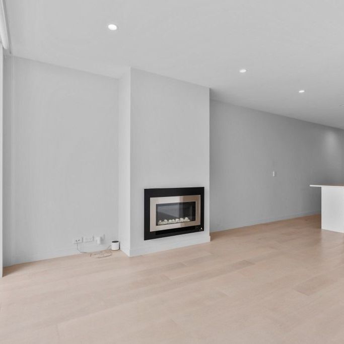 Modern Townhouse in Birkenhead - Photo 1