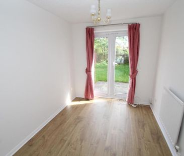 3 bedroom detached house to rent - Photo 4