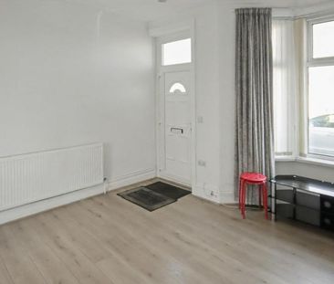 3 bedroom house to rent - Photo 3