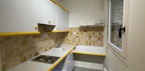 Location Appartement 1 pièce 25m² LILLE 59000 - Photo 2