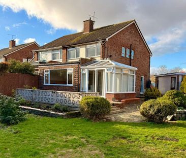 3 bedroom semi-detached house to rent - Photo 6