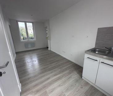 Location Appartement 2 pièces 28m² CAMBRAI 59400 - Photo 4