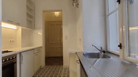 NEU - Hofruhelage: nettes Erdgeschoß-Single-Apartment im Herzen der Josefstadt! - Photo 5