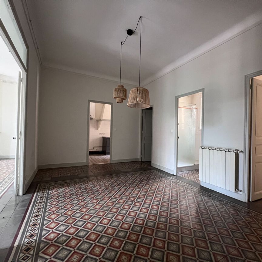 Apartment - Photo 1