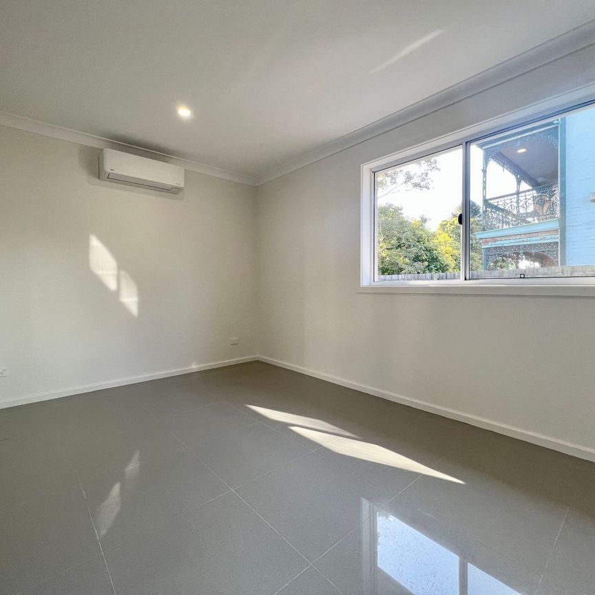 New Granny Flat for Rent Next to Croydon Station - Photo 1
