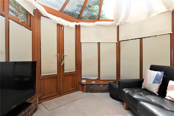 2 bedroom house to rent - Photo 1