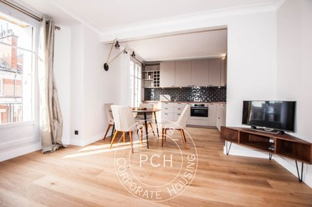 Rue Fantin Latour, - Photo 2