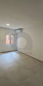 Location Appartement 1 pièce 18m² BEAUSOLEIL 06240 - Photo 4