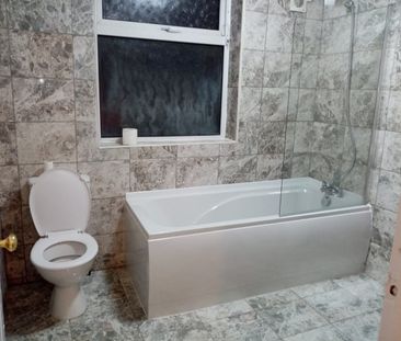 Room in a Shared House, Eclipse Road, E13 - Photo 2