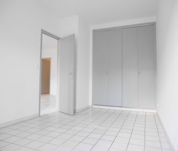 Location Appartement 2 pièces 50m² MONTPELLIER 34000 - Photo 6