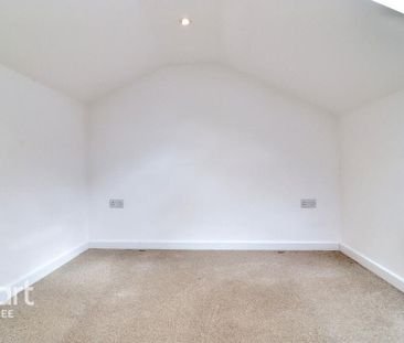 2 bedroom maisonette to rent - Photo 6