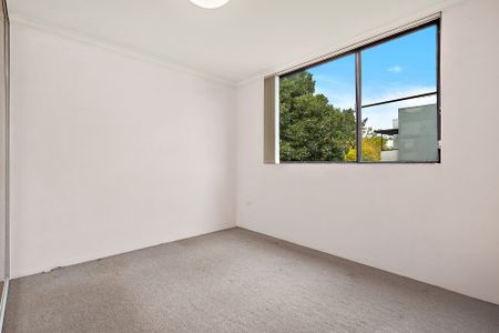 16/2 Wiseman Avenue, North Wollongong NSW 2500, North Wollongong - Photo 3