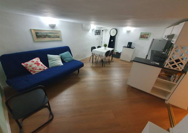 Appartamento in affitto - Centro (Genova)