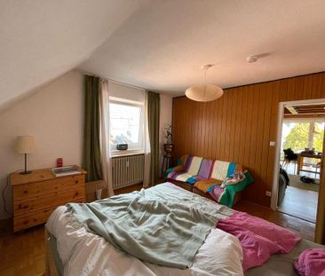 3 Zimmer, große Wohnküche, Tageslichtbad mit Wanne, Balkon - Foto 1
