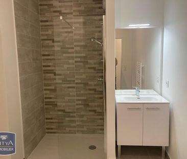 Location Appartement 2 pièces 41m² LORMONT 33310 - Photo 2