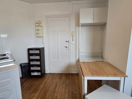 Location Appartement 1 pièce 13m² REIMS 51100 - Photo 5