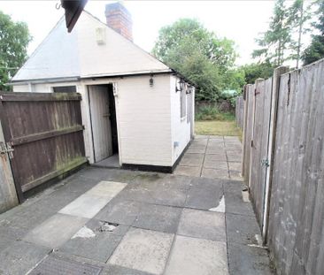 2 bedroom terraced house to rent - Photo 4