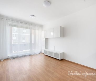 Pronájem bytuRenting an apartment 1+kk, 30 m2 - Photo 1