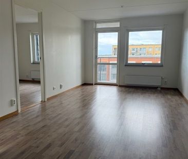 Kullavägen 45 - Photo 1