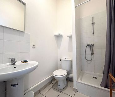 SAINT ETIENNE : appartement 2 pièces (28 m²) à louer - Photo 5