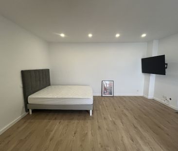 Location Appartement 1 pièce 30m² BASTIA 20200 - Photo 1