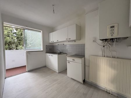 Location Appartement 2 pièces 44m² LA CIOTAT 13600 - Photo 5