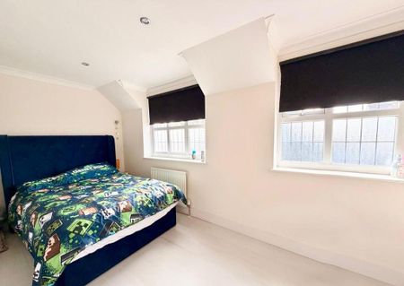 3 bedroom detached house to rent - Photo 4