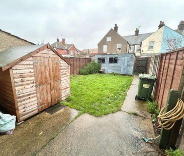 2 bedroom terraced house to rent - Photo 6