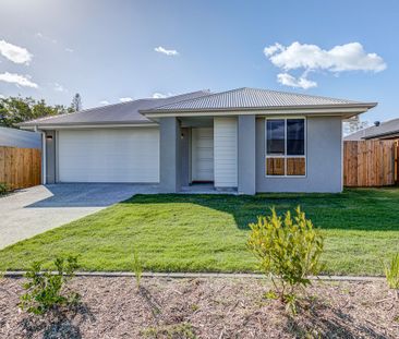 Brand-New Family Home in Park Lane Reserve! - Photo 6