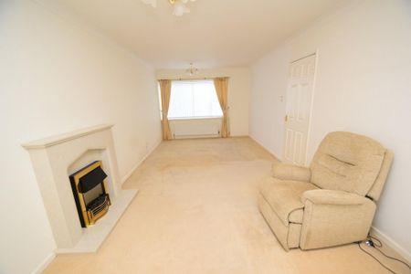 3 bedroom terraced house to rent - Photo 2