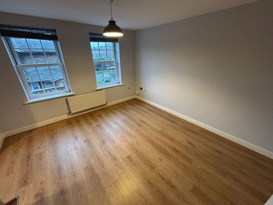 2 bedroom apartment to rent - Photo 1